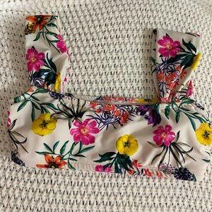 Gianni Bini swimsuit top pink yellow floral print size small worn twice